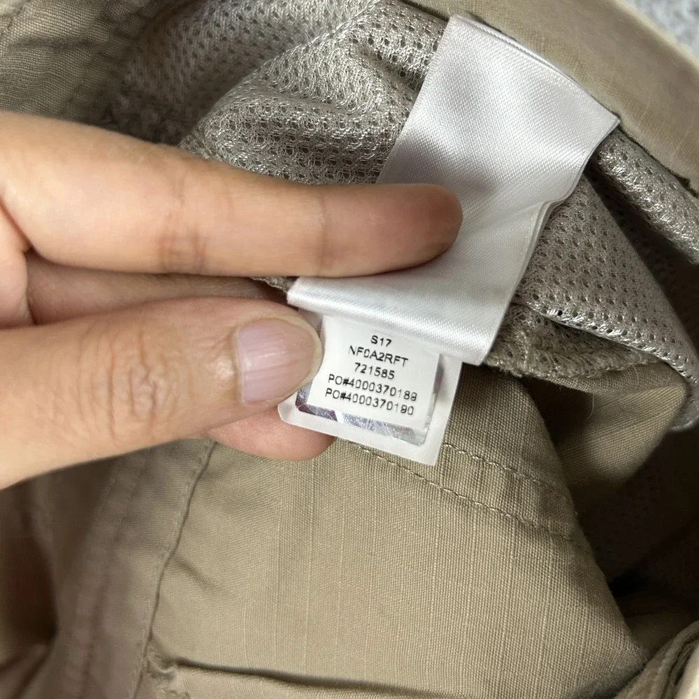 North Face Cargo Shorts‎ Mens 38 Khaki Tan Outdoor Hiking Ripstop Pockets S17